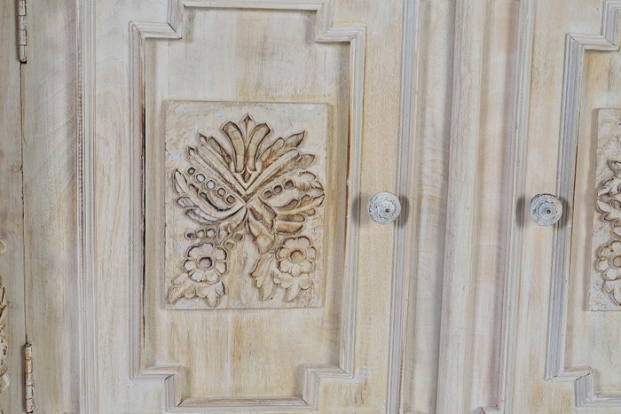 GINER Y COLOMER - Buffet en bois de manguier sculpté à la main, finition blanc vieilli, 2 portes et 2 tiroirs, 120 x 100 x 45 cm